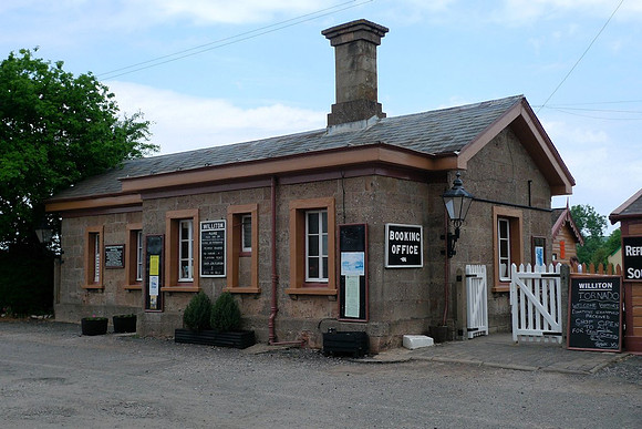 j-Williton 01